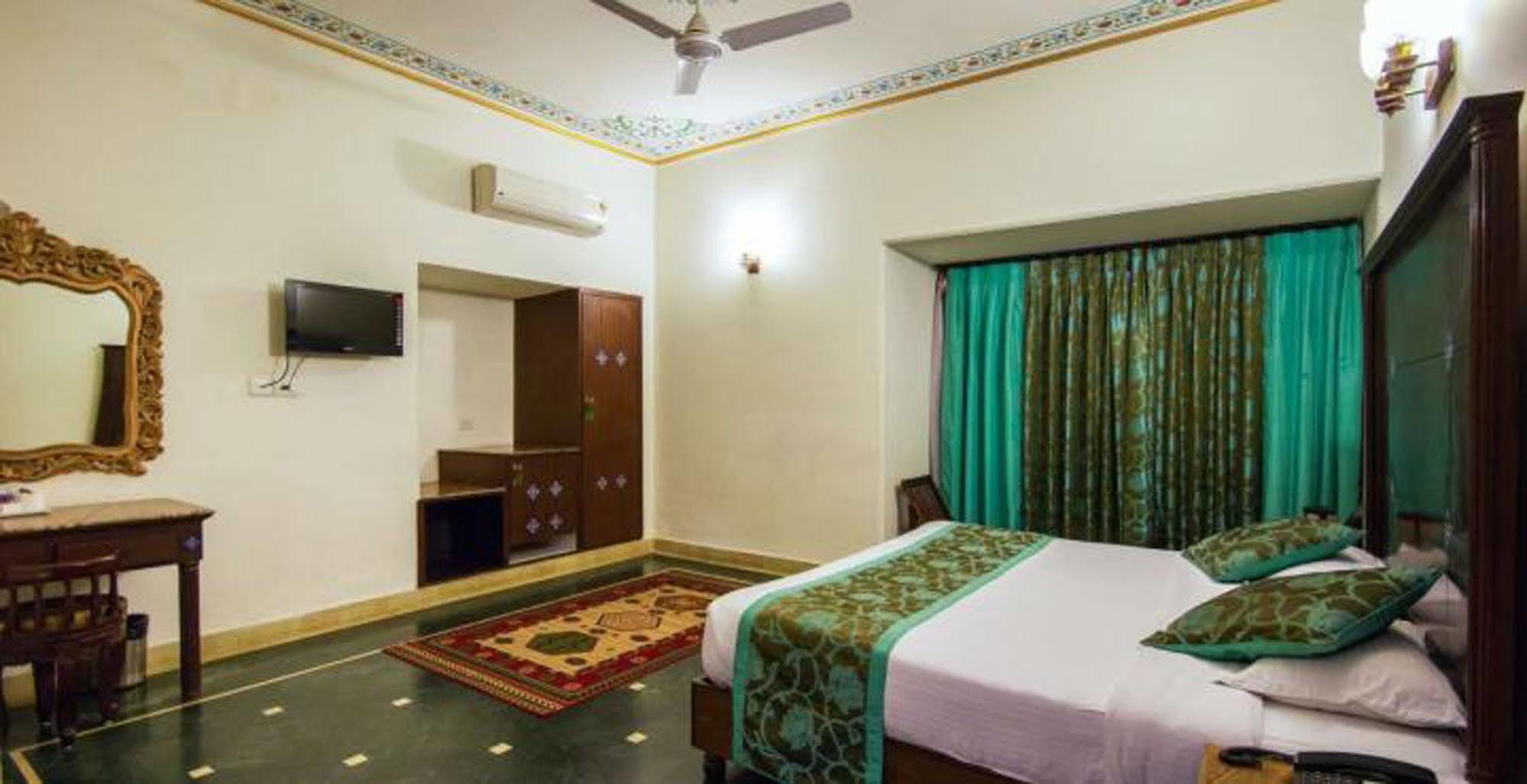 Nahargarh Haveli-Near Train Station Metro Hotel Jaipur Luaran gambar